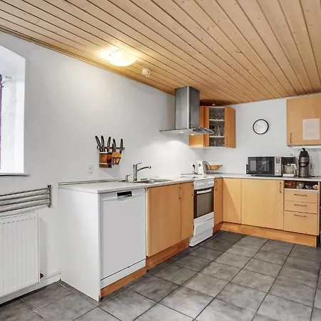 Apartment Awesome In V With Kitchen *