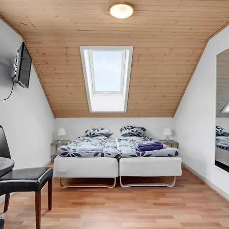 Awesome In V Esbjerg