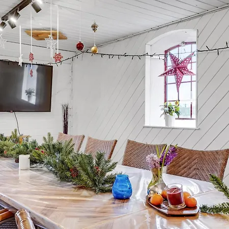 Awesome In V With Kitchen Apartment